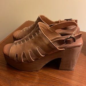 For SALE! Bed Stu Fontella sandals Brand New!